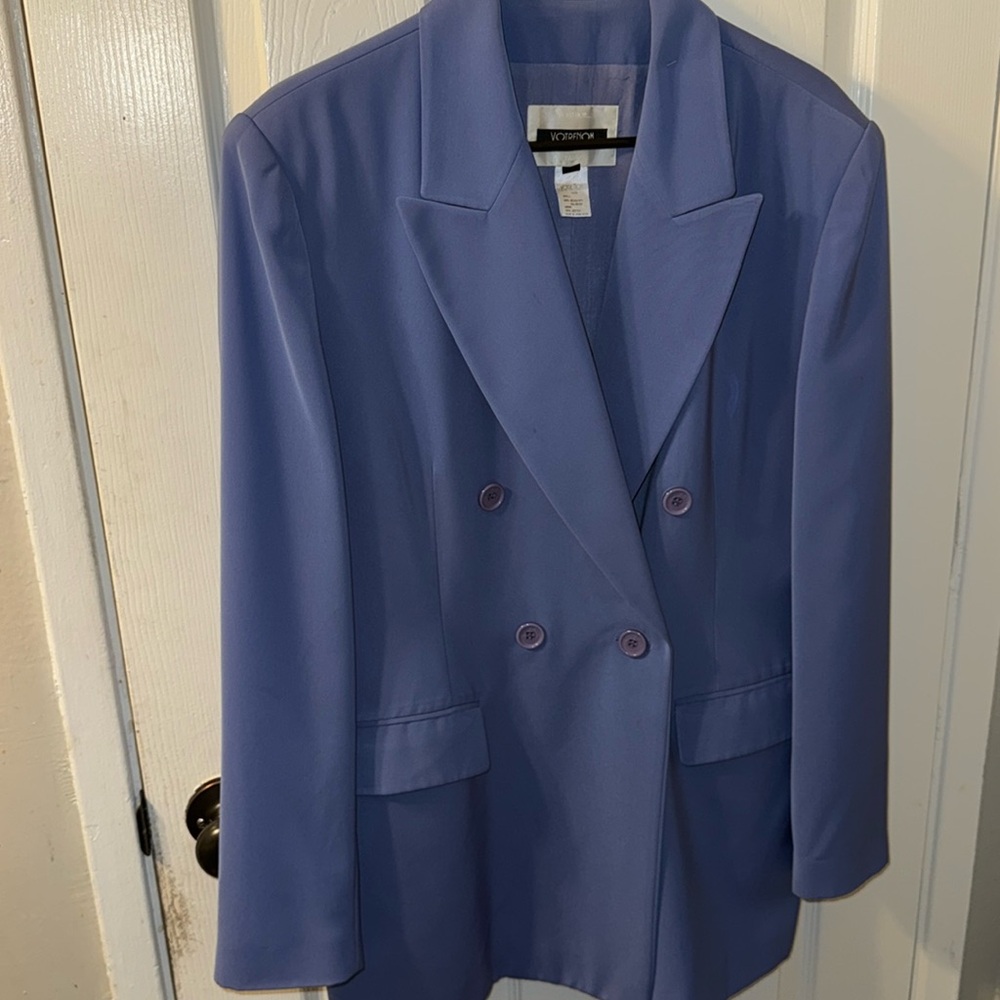 Woman’s Suit 2 PC